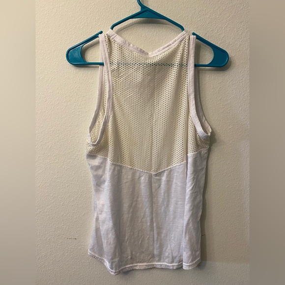 Balance Collection white mesh athletic tank. Size Large. - Picture 5 of 10